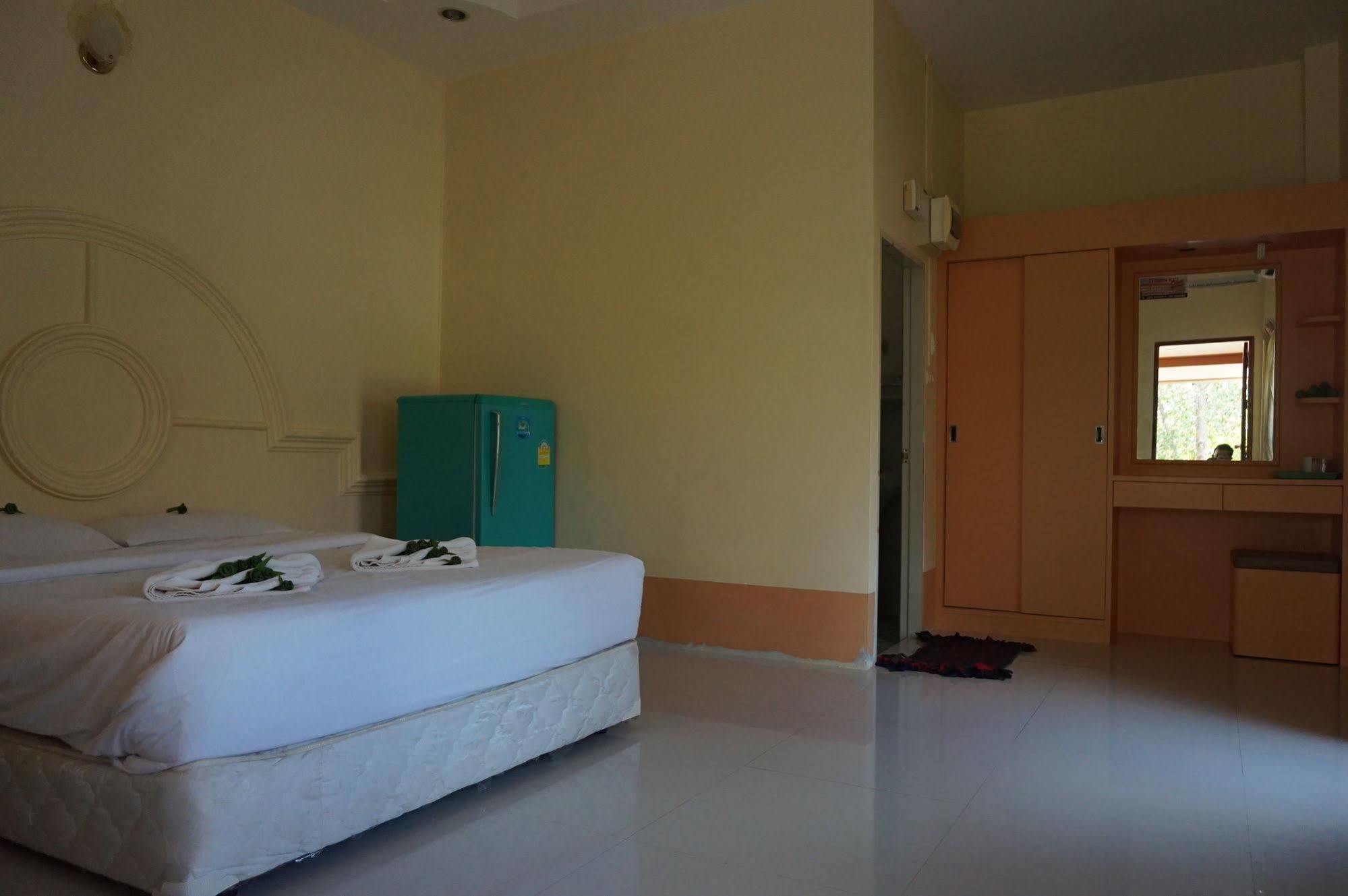 Ratchapreuk Resort Kalasin Exterior photo